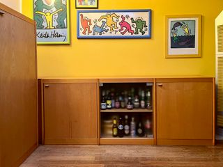 Mobili componibili: vetrina + scrivania Tisettanta