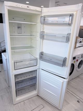 Frigorífico combi Fagor 185cm - Como nuevo