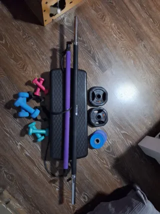 Set Fitness: Pesas + Step + Bandas elásticas.