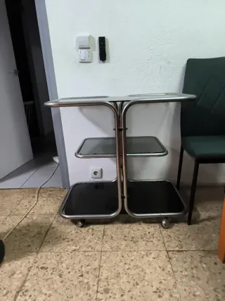 Mesa auxiliar cristal templado 3 estantes