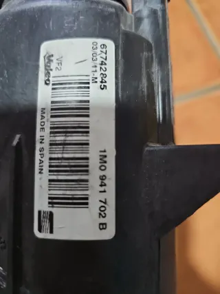 Faro Antiniebla Seat Leon 1M0 941 702 B Valeo