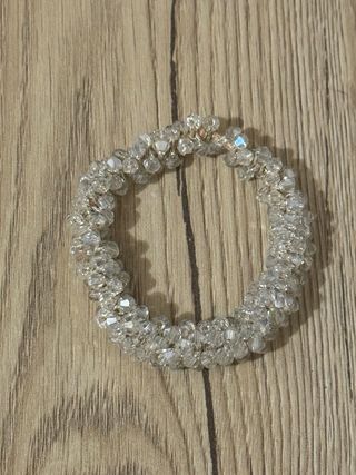 Bracciale con perline trasparenti elasticizzato!