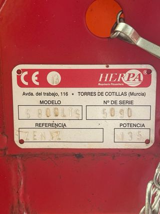 Depósito pulverizador agrícola