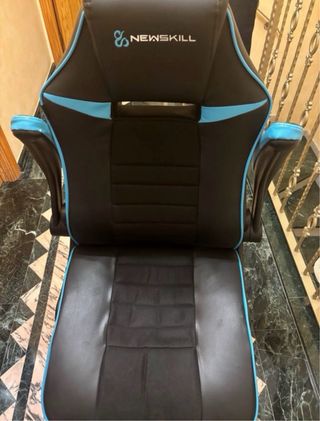 Silla Gaming Newskill Negra y Azul