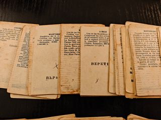 111 Cromos Banderas del Universo