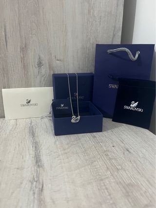 Collar Swarovski Cisne Plateado