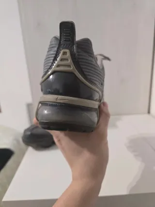 Nike Air Max 360 Gris y Verde