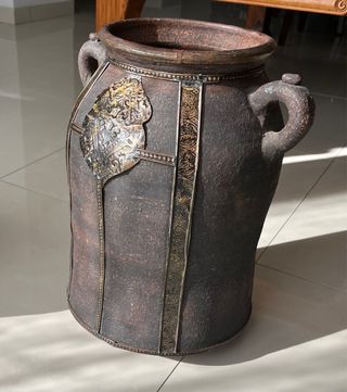 Jarrón antiguo decorado