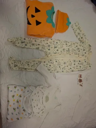 Pigiami e body per neonati