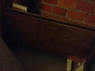 Cama antigua de madera