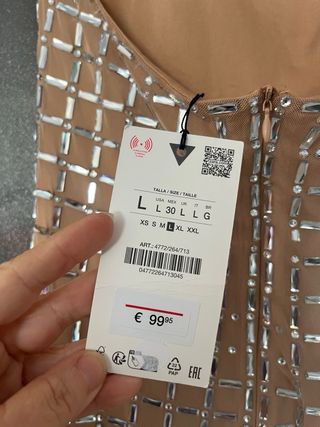 Vestido halter Zara con brillos