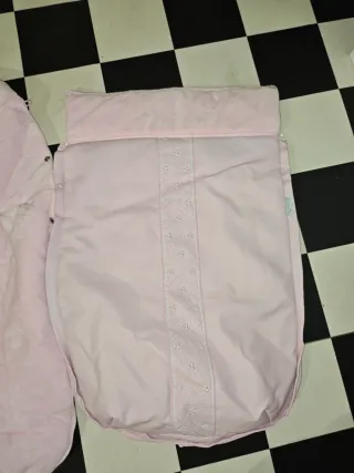 Saco para silla de bebé rosa