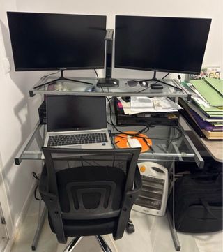 Mesa de estudio cristal y metal