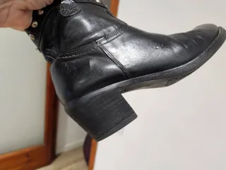 Botines piel mujer T40 negros tachas