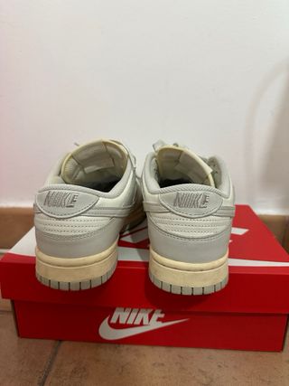 Nike Dunk Low Light Bone