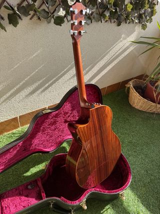 Taylor 714ce V-Class Guitarra Acústica