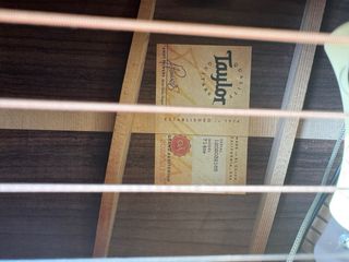 Taylor 714ce V-Class Guitarra Acústica