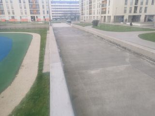 Alquilo garaje coche+moto. C/Luciano Malumbres.