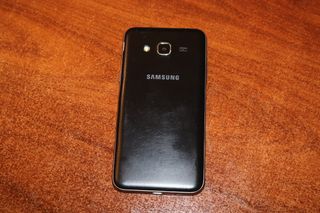 Samsung Galaxy J3 6 Negro Usado