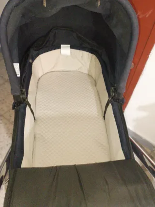 Carrito bebe Exclusivo, solo 11 meses de uso! Urge
