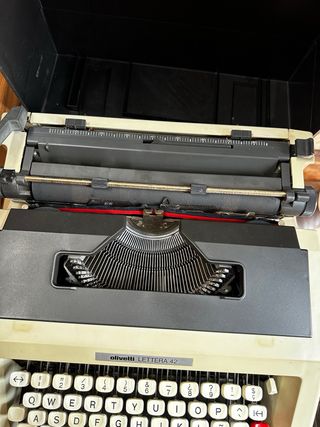 Olivetti Lettera 42 Máquina de Escribir Antigua