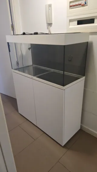 Acuario blanco Juwel Rio 180 led Blanco