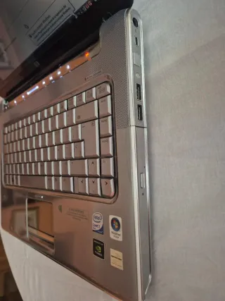 Portátil HP Pavilion Negro dv5 - 1132es