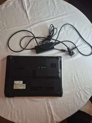 Portátil HP Pavilion Negro dv5 - 1132es