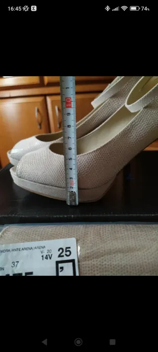 Conjunto Zapatos 38 y Cartera Beige a juego