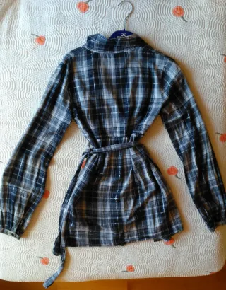 Camisa de cuadros azul y gris
