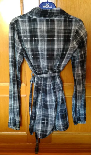 Camisa de cuadros azul y gris