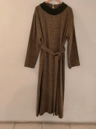 Traje medieval abrigo y gorro de caballero