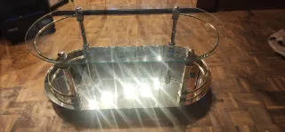 Mesa centro cristal y metal dorado NEGOCIABLE