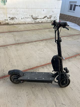 Patinete Eléctrico Negro bateria TESLA
