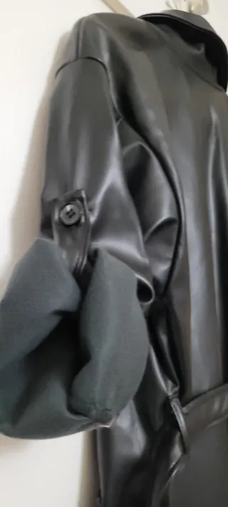 Gabardina larga negra