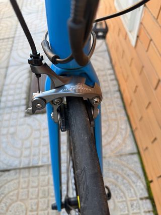 Bicicleta de carretera B'TWIN azul