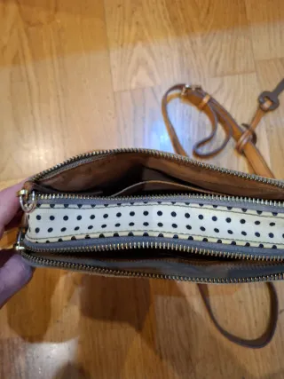 Bolso Fossil lunares beige y marrón