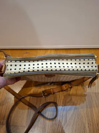 Bolso Fossil lunares beige y marrón