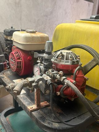 Pulverizador agrícola con motor de gasolina