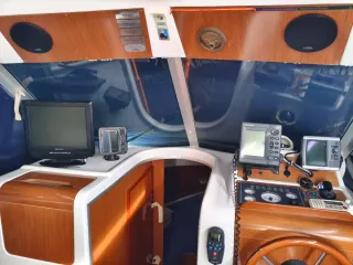 Beneteau Antares 760