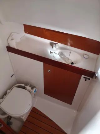 Beneteau Antares 760