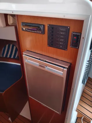 Beneteau Antares 760