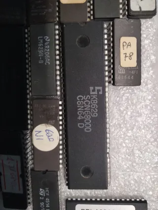 INTEL ROM e Processori Vari