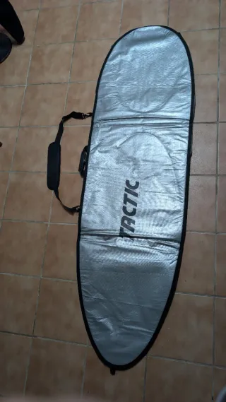 Funda Tabla Surf Tactic 6'10 - Sin Estrenar