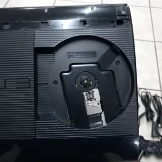 PlayStation 3  superslim  + Jocs