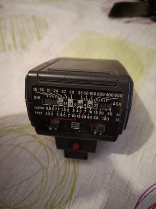 Canon EOS 60D + Sigma 18-200 + Flash Metz