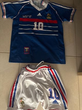 Camiseta y pantalón corto Francia 1998 talla 28