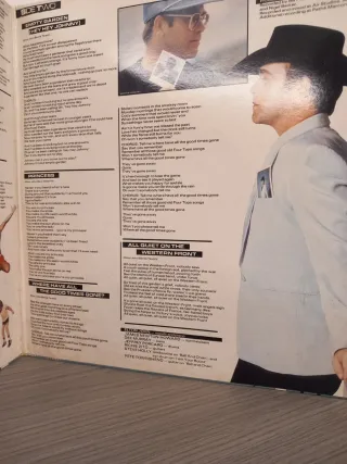 Elton John - Jump Up!