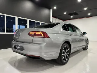 Volkswagen Passat Executive 2.0TDi 150cv 2020