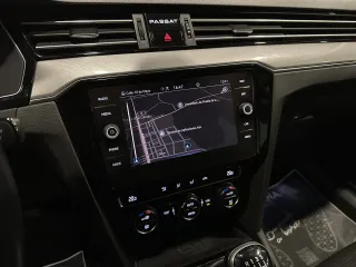 Volkswagen Passat Executive 2.0TDi 150cv 2020